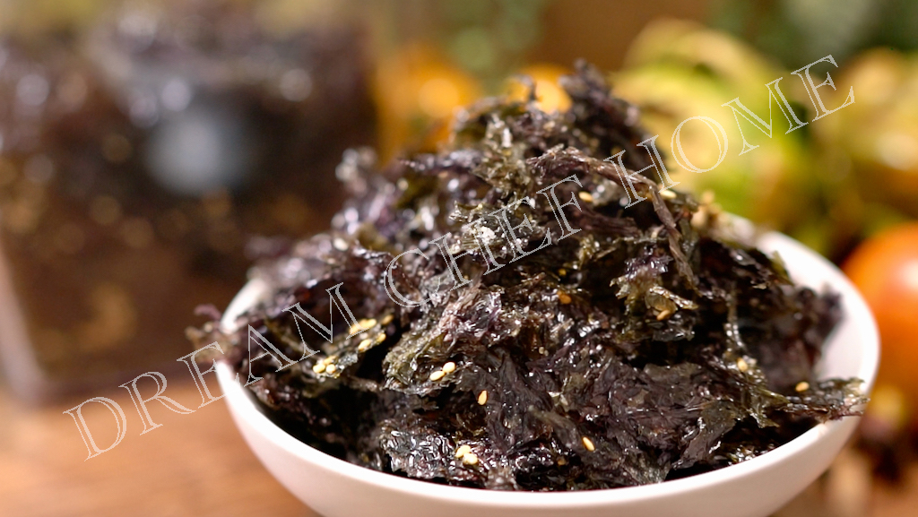 自製拌飯海苔酥海苔碎，也太簡單划算了吧！？拌飯太好吃惹👍素香鬆～